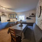 Wohlfuehlurlaub Auf Dem Reit- Und Goldberg Apartment Leezdorf