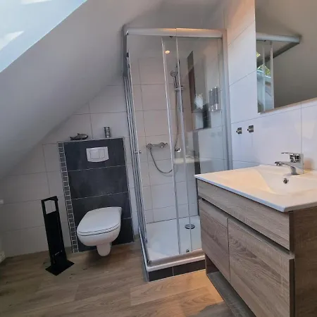 Wohlfuehlurlaub Auf Dem Reit- Und Goldberg アパート Leezdorf