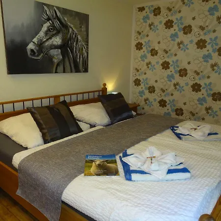 Wohlfühlurlaub Auf Dem Reit- Und Goldberg Apartment Leezdorf